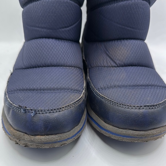 L.L. Bean Navy Blue Winter Boots - Picture 7 of 9